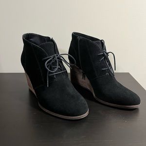 Luck brand wedge booties
